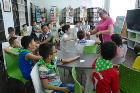 Волонтеры службы медиации в детской библиотеке