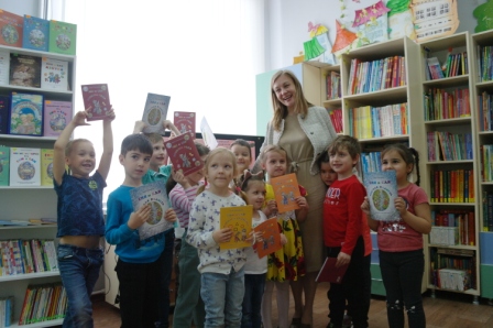 В библиотеке прошла творческая встреча с Анной Гончаровой