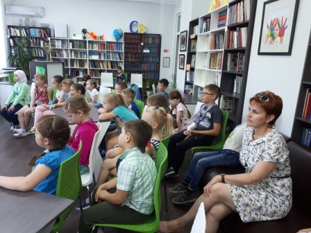 Проект детской библиотеки «Умные каникулы» продолжается