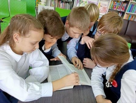 Познавательный час «Язык — живая душа народа»