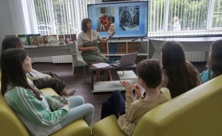 Книжный путеводитель «Читай – не хочу!»