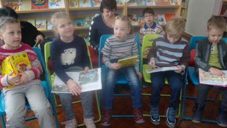 Акция «Дарите книги с любовью» в детской библиотеке