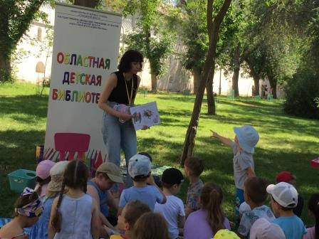 Читаем вместе занимательные истории!