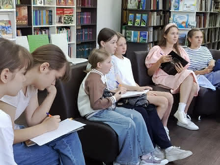 Книжный путеводитель «Читай-не-хочу!»