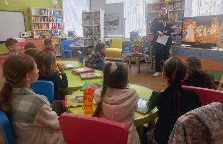 Читатели детской библиотеки отправились в сказочное путешествие по России