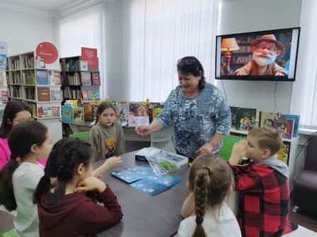 Игротека в библиотеке для читателей
