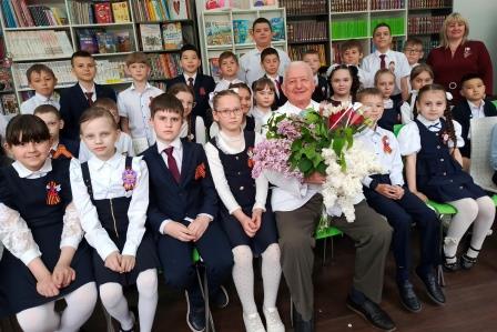 «Мой край не обошла война»: час исторической памяти в Областной детской библиотеке