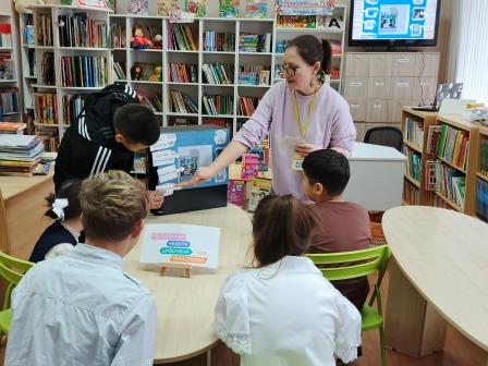 «Компьютер без преград»: компьютерная грамотность в библиотеке