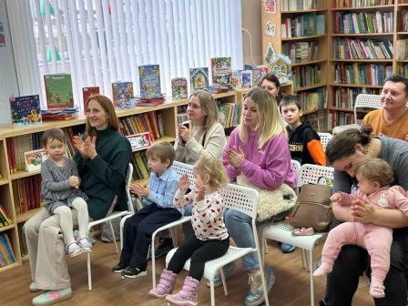 Новогодние приключения Колобка