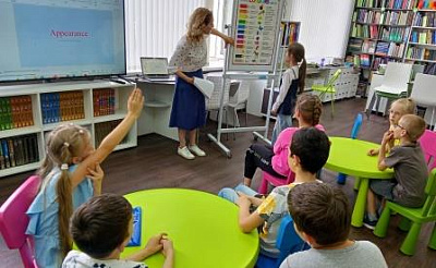 Клуб «Говорим по‑английски» устроил настоящее детективное приключение!