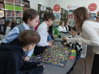 В детской библиотеке состоялась презентация настольной игры «БезОпасный Интернет»
