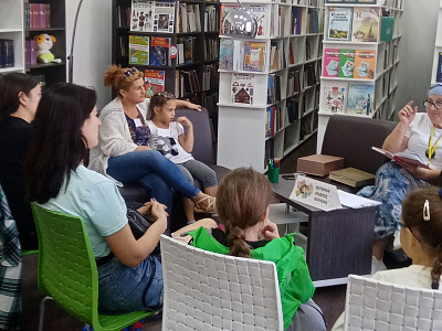 Детско-родительский клуб «Читаем вместе» возобновляет работу